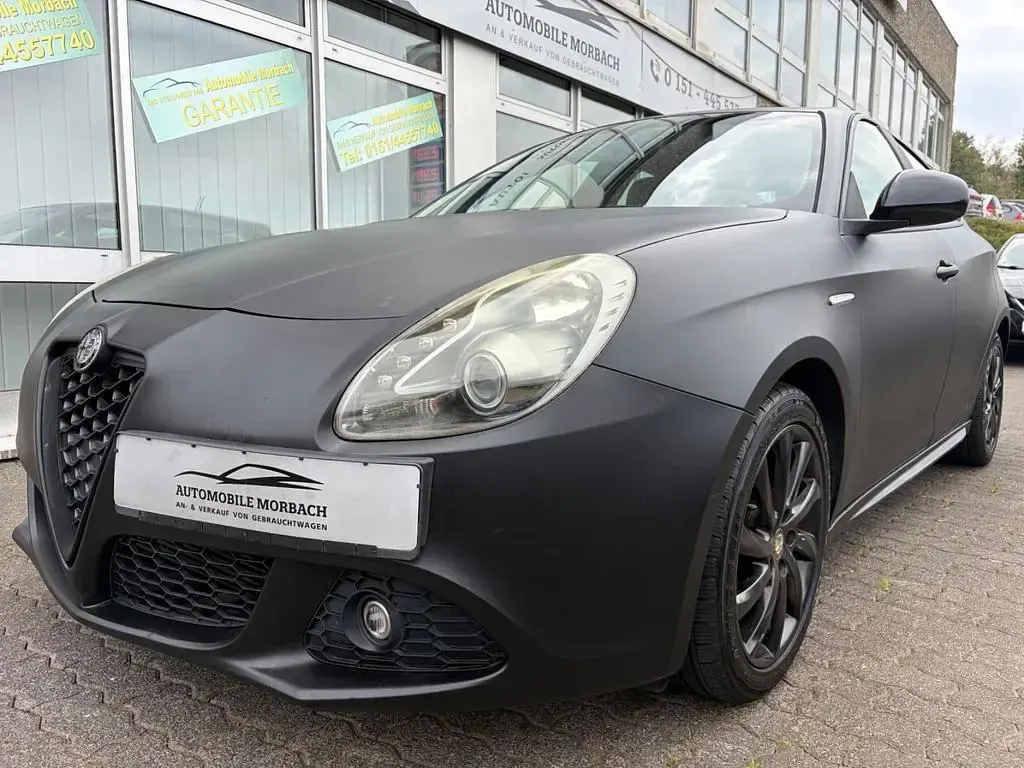 Gebraucht Alfa Romeo Giulietta Turismo 170 PS (125 kW) 2012 Rot Kleinwagen