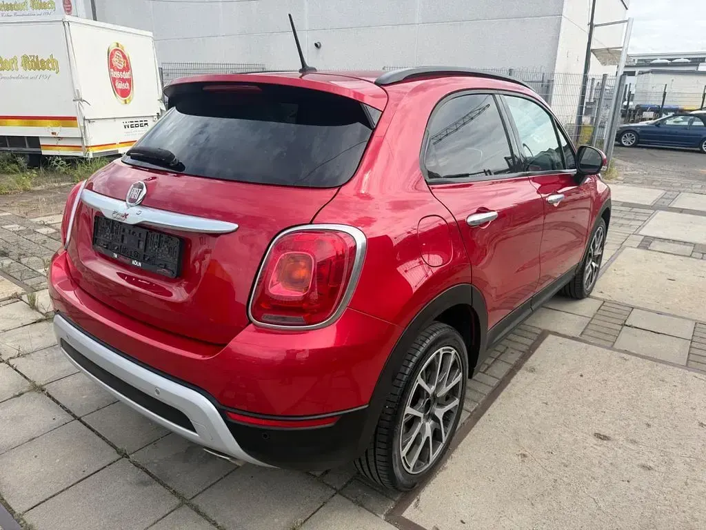 Gebraucht Fiat 500X Cross Plus 120 PS (88 kW) 2017 Colore esterno (pearl red) SUV