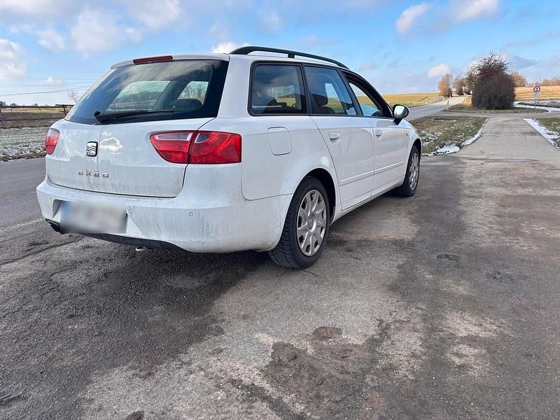 Gebraucht Seat Exeo 120 PS (88 kW) 2013 Weiß Kombi