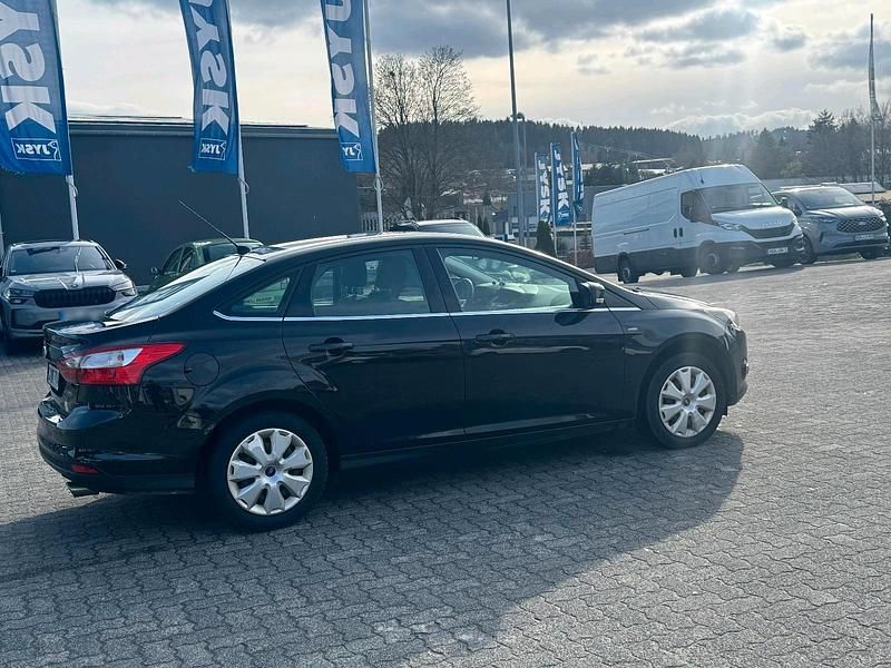 Gebraucht Ford Focus 150 PS (110 kW) 2011 Schwarz Limousine
