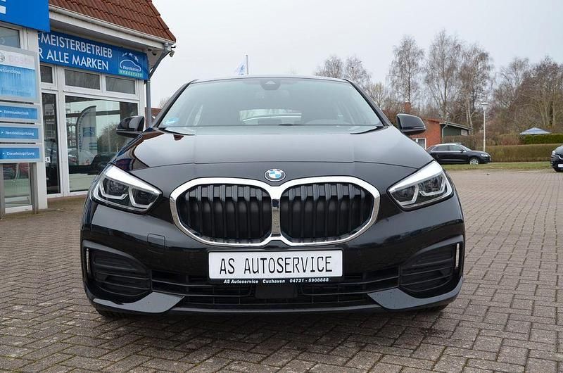 Gebraucht BMW 118 Advantage 150 PS (110 kW) 2023 Schwarz Kleinwagen