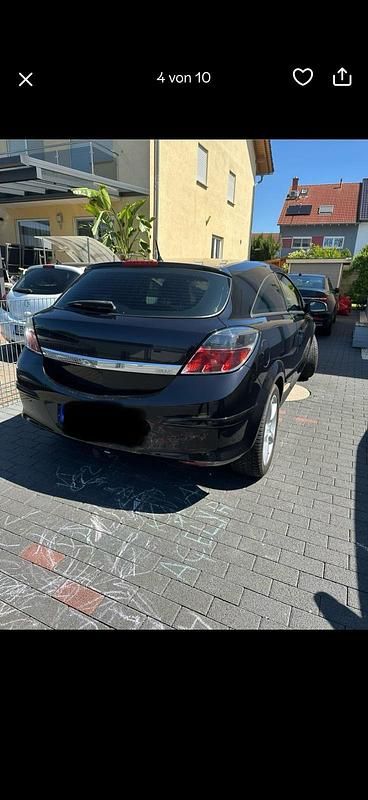 Schwarz Gebraucht 2005 Opel Astra GTC Coupé | 2.900 € (Teuer) - Bild 1/4