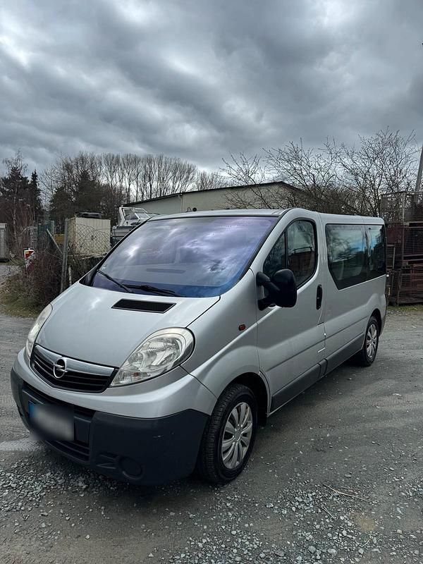 Gebraucht Opel Vivaro 2006 Silber Van / Kleinbus