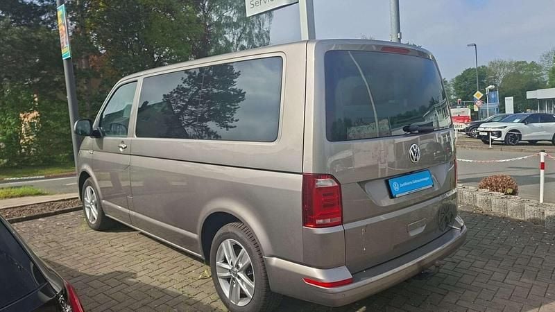 Second-hand VW Multivan Comfortline 150 CP (110 kW) 2016 Bej Monovolum