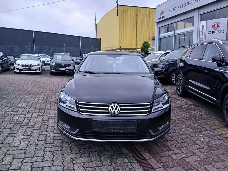 Gebraucht VW Passat Comfortline 122 PS (89 kW) 2010 Schwarz Limousine