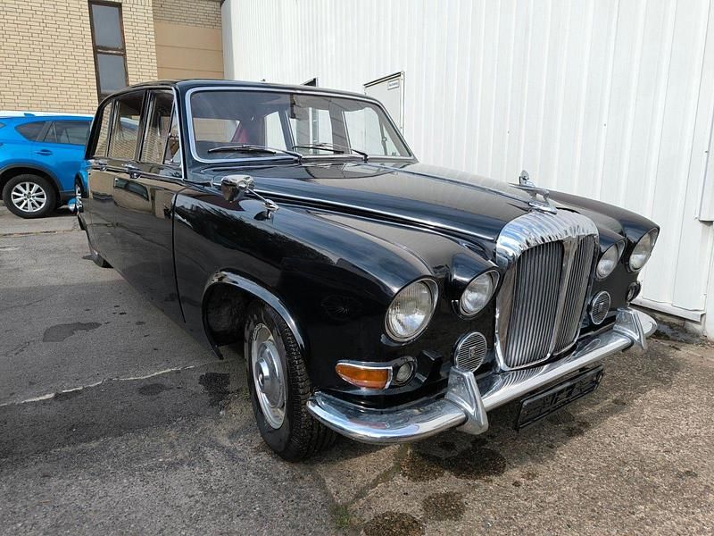 Schwarz Gebraucht 1974 Jaguar 420 Limousine | 8.995 € - Bild 1/4