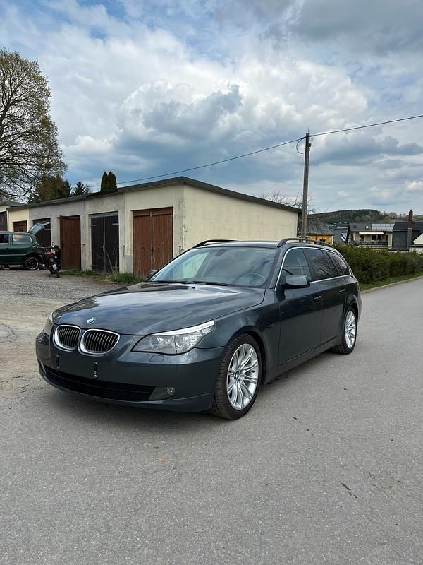 Second-hand BMW 525 280 CP (205 kW) 2009 Gri Break