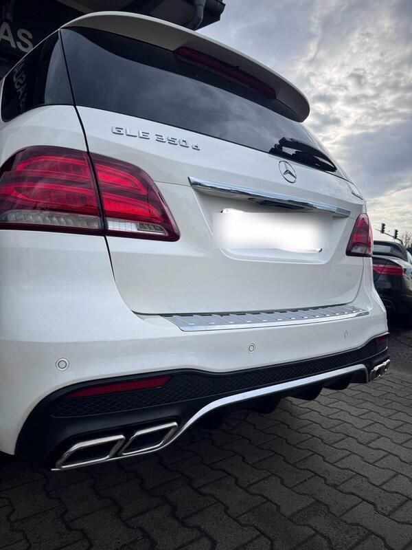 Weiß Gebraucht 2018 Mercedes GLE350 AMG SUV | 32.000 € (Superpreis) - Bild 1/4