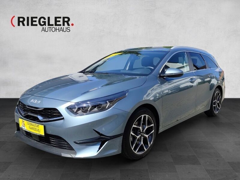 Grau Gebraucht 2024 Kia Ceed Sportswagon Platinum Kombi | 27.250 € (Fairer Preis) - Bild 1/4