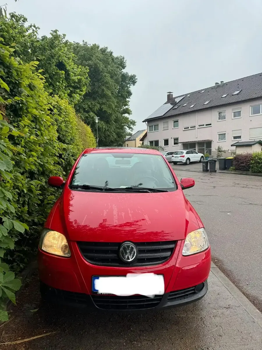 Używany VW Fox 75 KM (55 kW) 2005 Czerwony Hatchback
