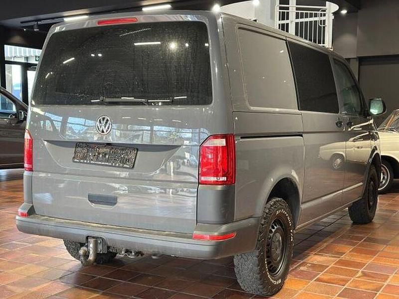 Gebraucht VW T6 150 PS (110 kW) 2019 Grau Van