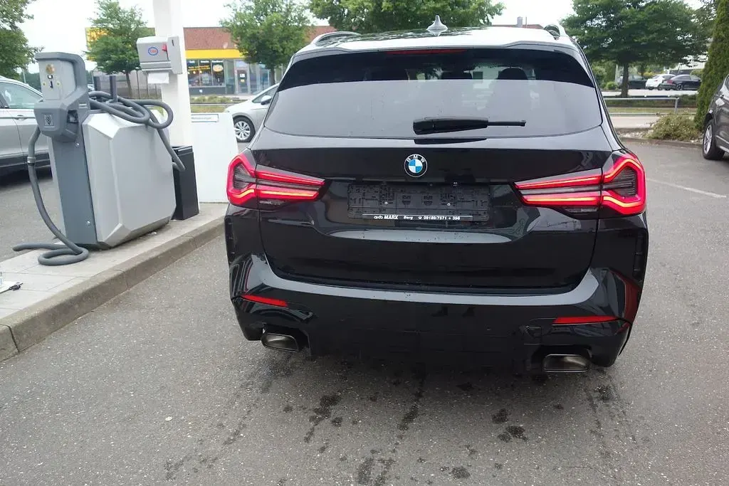 Gebraucht BMW X3 M Sport 190 PS (139 kW) 2024 Schwarz SUV