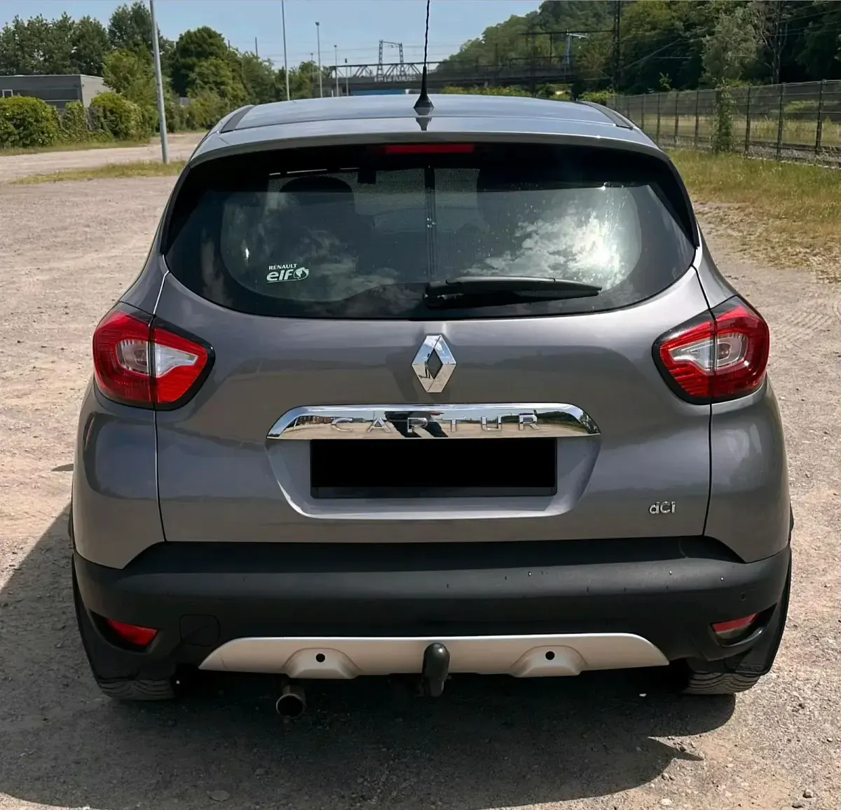 Occasion Renault Captur Luxe 90 ch (66 kW) 2014 Gris SUV
