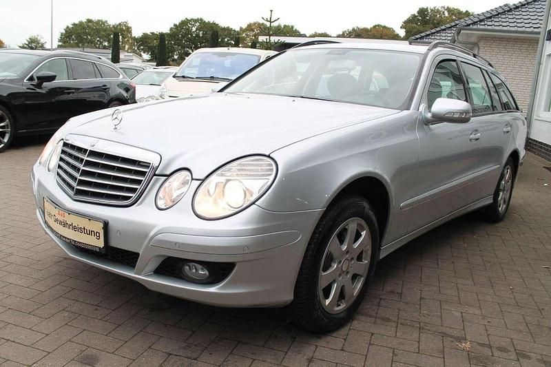 Gebraucht Mercedes E200 184 PS (135 kW) 2008 Silber Kombi