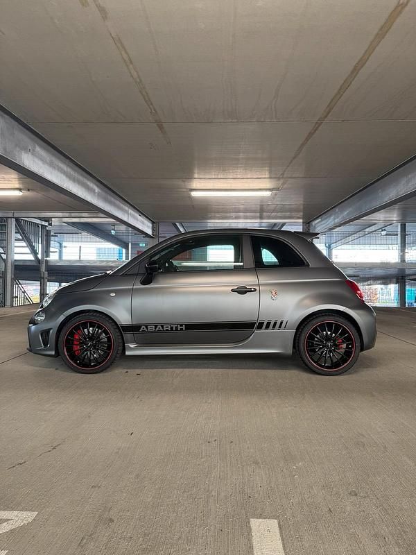 Gebraucht Abarth 595 Esseesse 179 PS (131 kW) 2020 Grau Kleinwagen