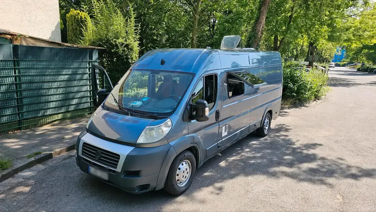 Gebraucht Fiat Ducato 120 PS (88 kW) 2010 Grau Van