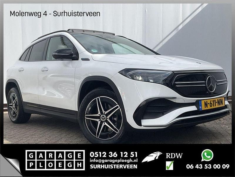 Weiß Gebraucht 2021 Mercedes EQA250 Business SUV | 31.900 € (Teuer) - Bild 1/4