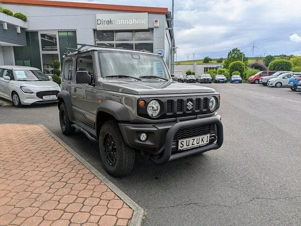 Gebraucht Suzuki Jimny Comfort 102 PS (75 kW) 2021 Grau SUV