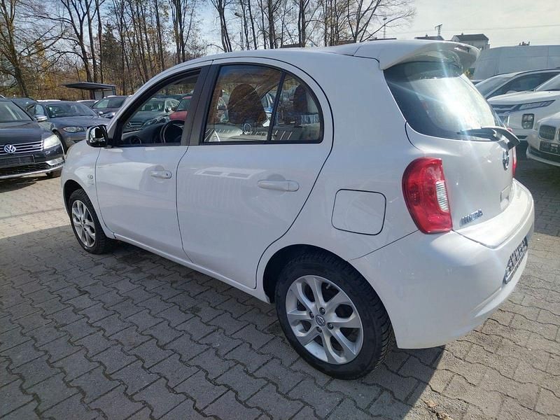 Gebraucht Nissan Micra Acenta 80 PS (58 kW) 2015 Weiß Kleinwagen
