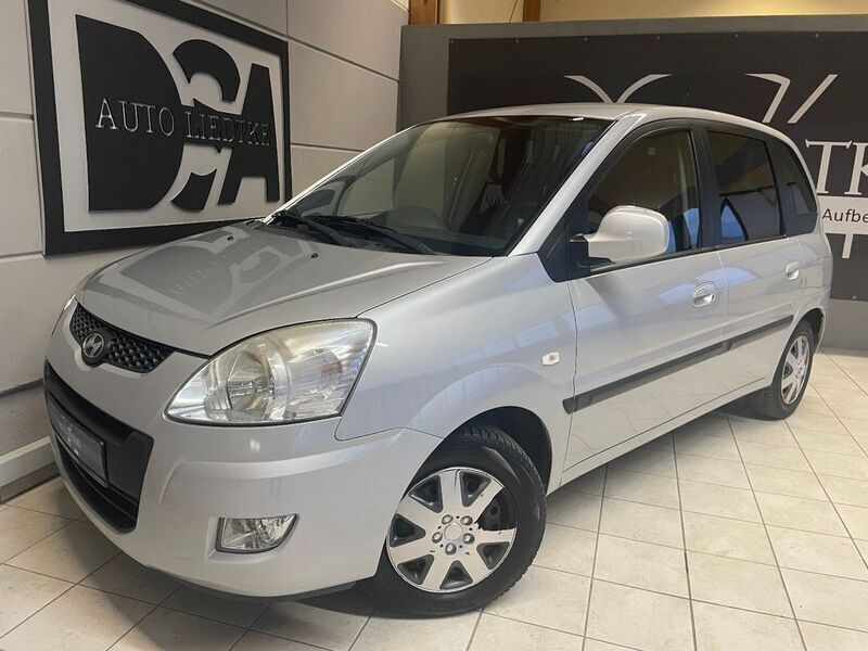 Silber Gebraucht 2009 Hyundai Matrix Comfort Van / Kleinbus | 2.499 € (Fairer Preis) - Bild 1/4