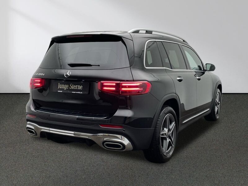Gebraucht Mercedes GLB200 AMG 150 PS (110 kW) 2024 Schwarz SUV