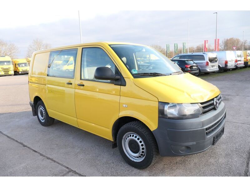 Ginstergelb r1032 Gebraucht 2011 VW T5 Van | 7.259 € (Superpreis) - Bild 1/3