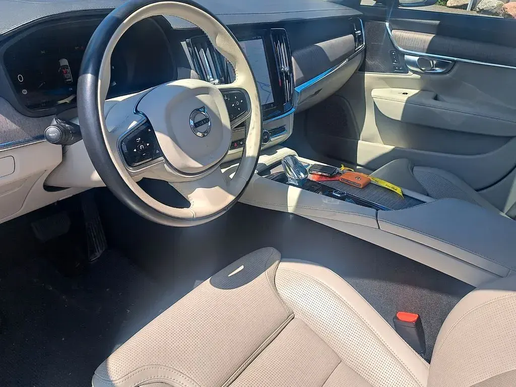 Gebraucht Volvo V90 CC Ultimate 235 PS (172 kW) 2023 Schwarz Kombi