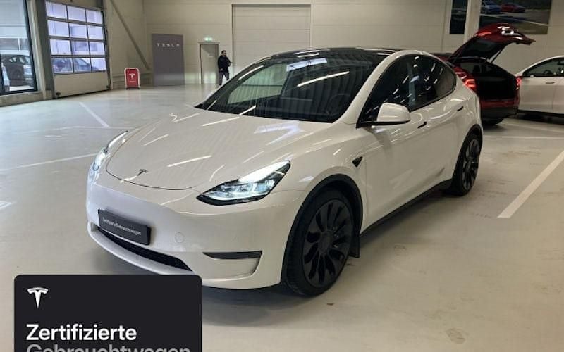 Weiß Gebraucht 2022 Tesla Model Y Performance SUV | 40.700 € (Fairer Preis) - Bild 1/4