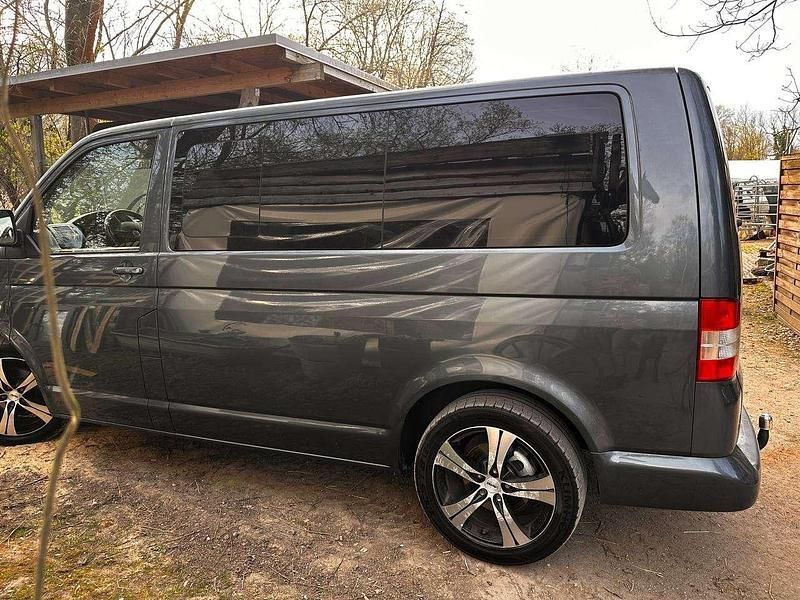 Grau Gebraucht 2008 VW T5 Startline Van | 13.500 € (Teuer) - Bild 1/4