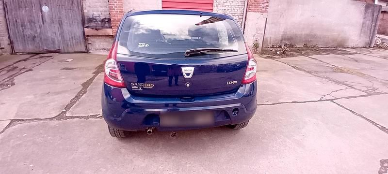 Gebraucht Dacia Sandero 75 PS (55 kW) 2010 Blau Kleinwagen