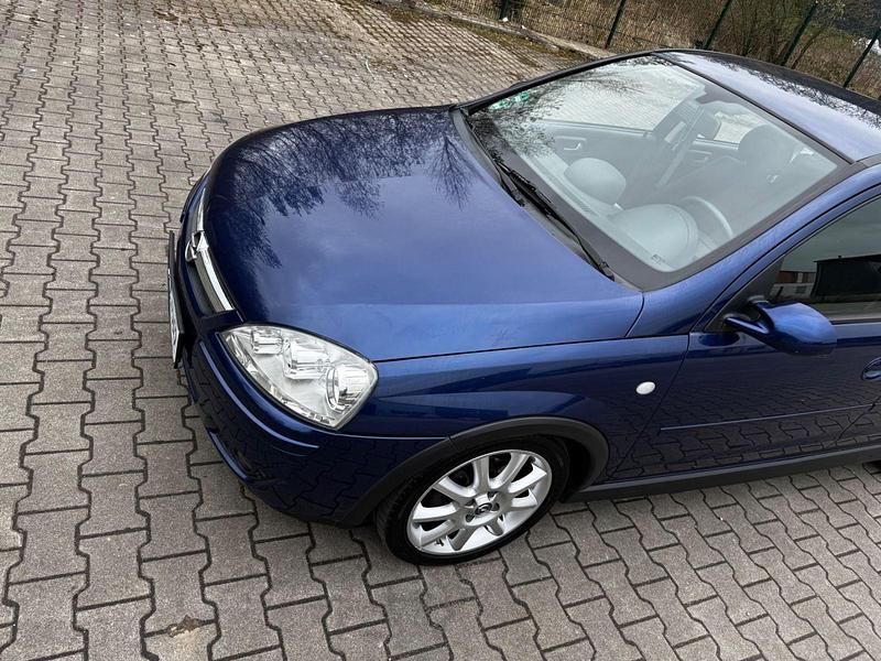 Gebraucht Opel Corsa 90 PS (66 kW) 2004 Blau Kleinwagen