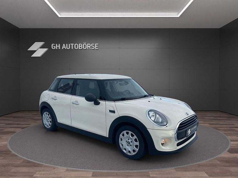 Gebraucht Mini ONE 102 PS (75 kW) 2016 Weiß Kleinwagen