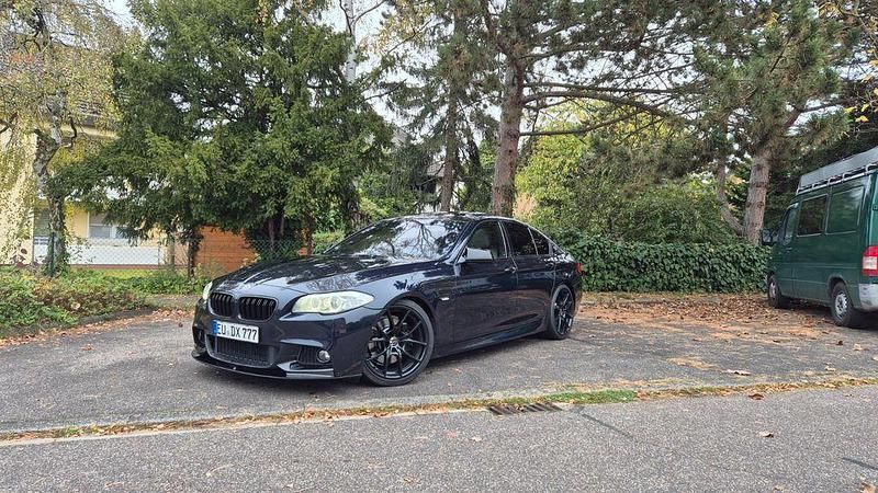 Schwarz Gebraucht 2011 BMW 530 M Sport Limousine | 17.499 € (Teuer) - Bild 1/4