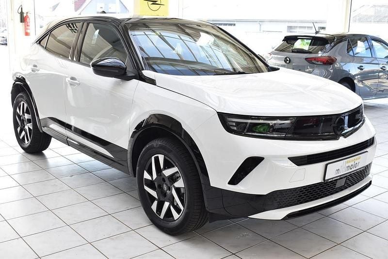 Neu Opel Mokka 131 PS (96 kW) 2026 Weiß arktis weiß SUV