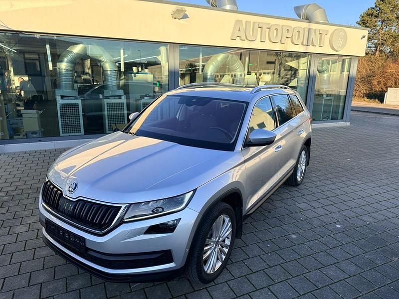 Stribrna brilliant/ brilliants Gebraucht 2021 Skoda Kodiaq Style SUV | 30.800 € (Superpreis) - Bild 1/4