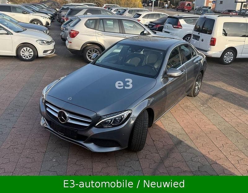 Gebraucht Mercedes C250 211 PS (155 kW) 2018 Grau Limousine