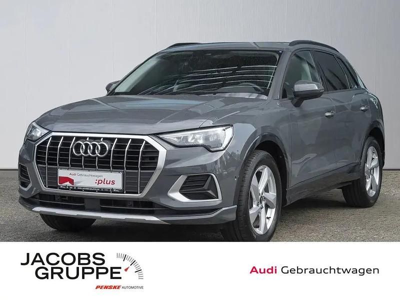 Grau Gebraucht 2021 Audi Q3 Advanced SUV | 26.779 € (Fairer Preis) - Bild 1/4