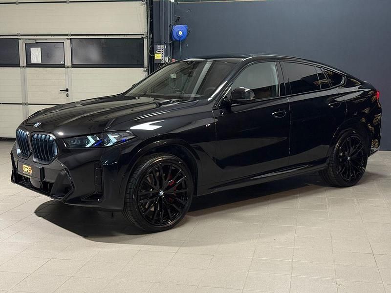 Gebraucht BMW X6 M Sport 298 PS (219 kW) 2025 Schwarz SUV