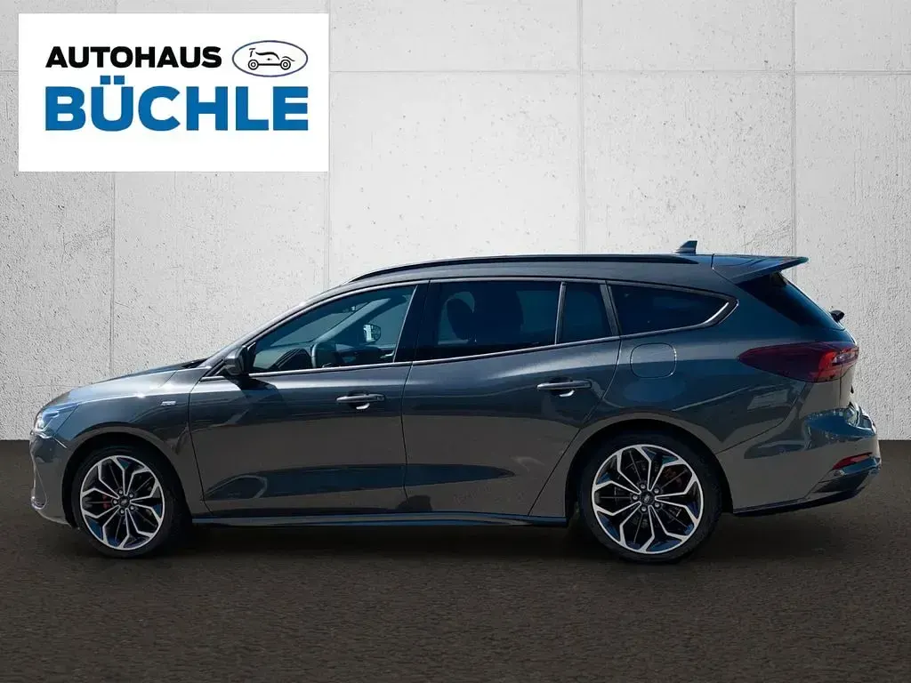 Gebraucht Ford Focus ST-Line X 155 PS (114 kW) 2026 Grau Limousine
