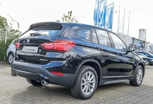 Gebraucht BMW X1 Advantage 150 PS (110 kW) 2022 Schwarz SUV