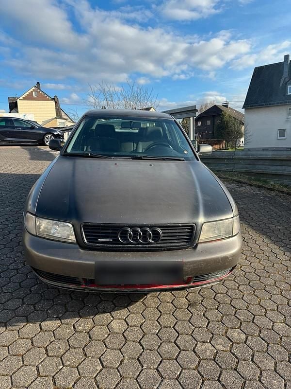 Gebraucht Audi A4 110 PS (80 kW) 1999 Grau Limousine