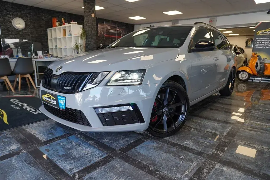 Gebraucht Skoda Octavia RS 230 PS (169 kW) 2018 Grau Kombi