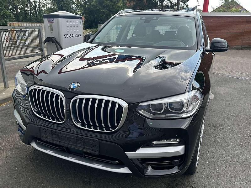 Schwarz Gebraucht 2019 BMW X3 xLine SUV | 22.150 € (Fairer Preis) - Bild 1/4