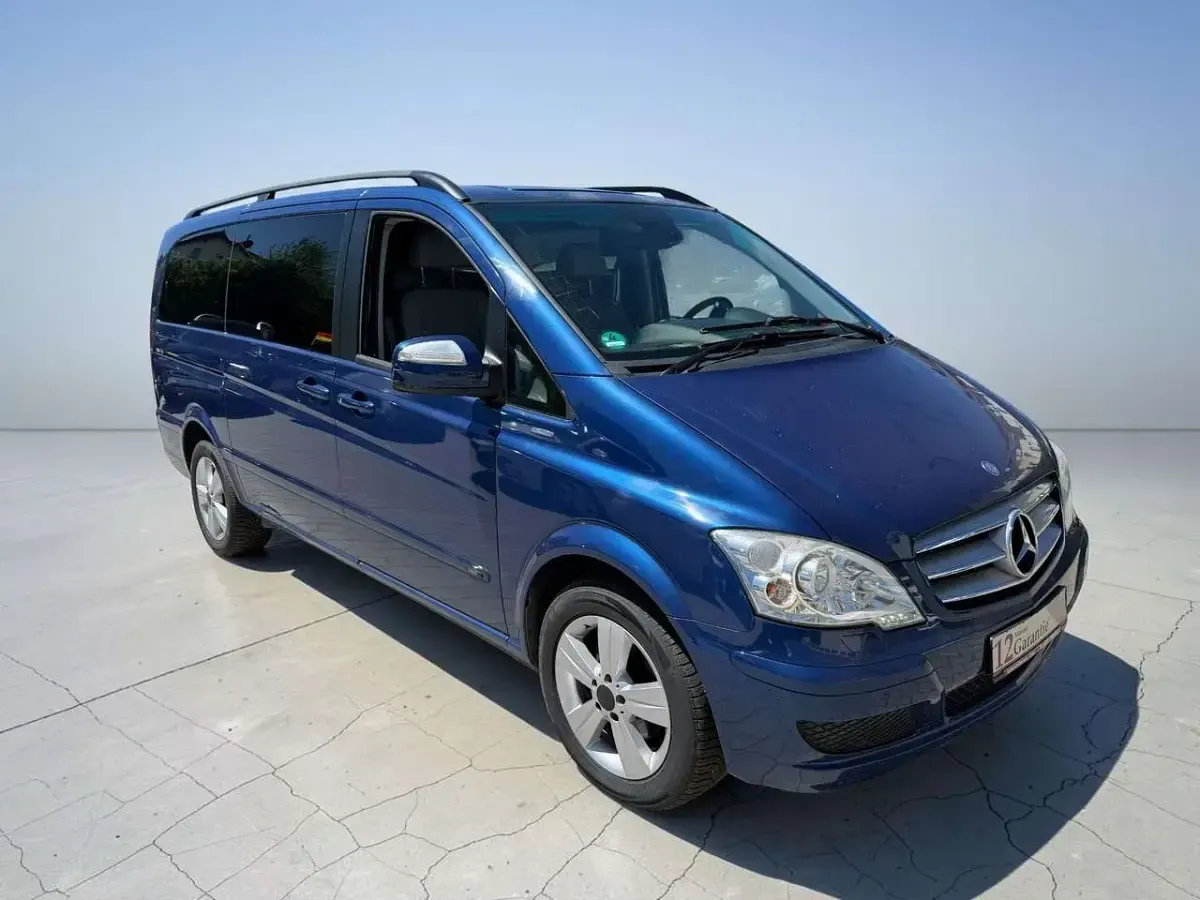 Gebraucht Mercedes Viano 163 PS (119 kW) 2012 Blau Van / Kleinbus