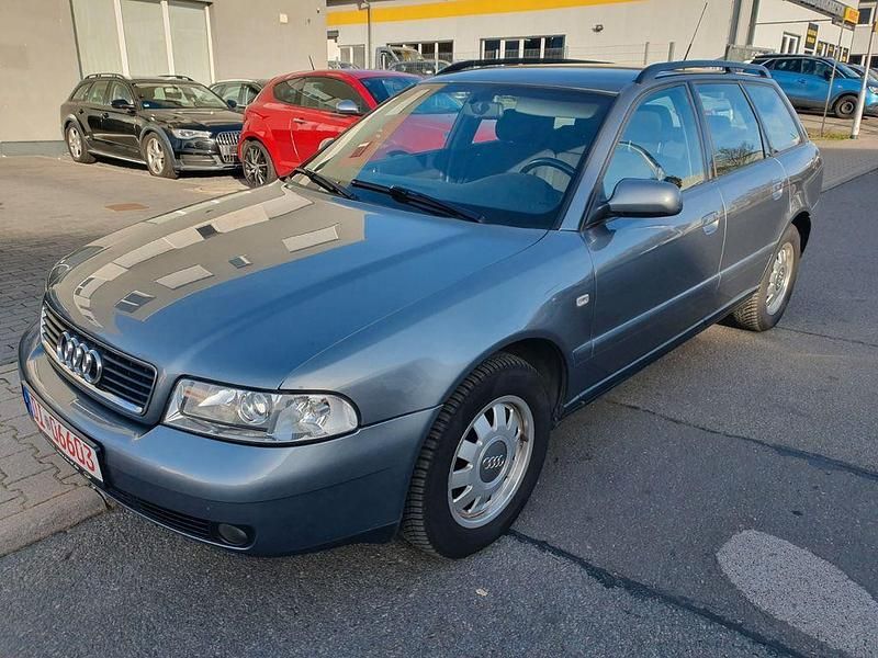 Gebraucht 2000 Audi A4 Kombi | 999 € (Guter Preis) - Bild 1/4
