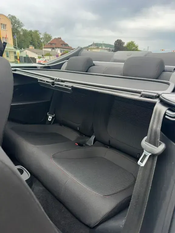 Gebraucht VW Beetle Cabriolet 105 PS (77 kW) 2018 Weiß Cabrio