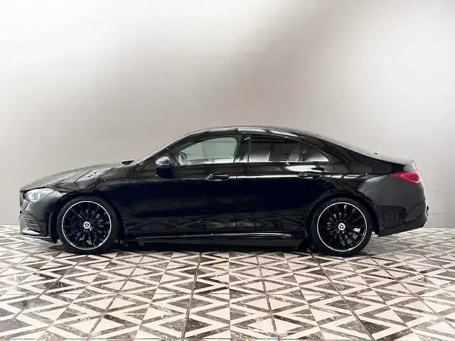 Gebraucht Mercedes CLA200 AMG line 163 PS (119 kW) 2020 Schwarz Coupé