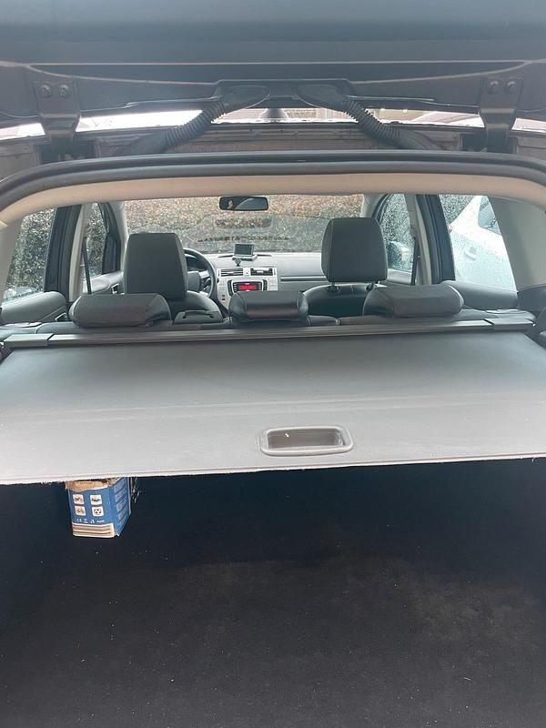 Gebraucht Ford Kuga 136 PS (100 kW) 2009 Schwarz SUV