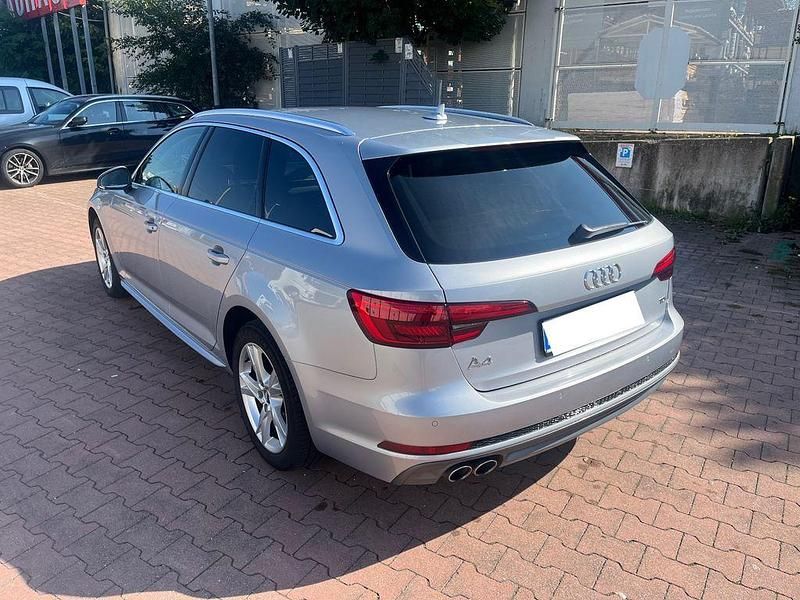 Gebraucht Audi A4 Sport 190 PS (139 kW) 2017 Silber Kombi