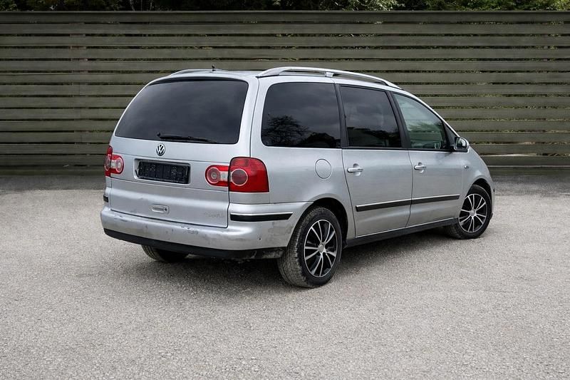 Gebraucht VW Sharan 131 PS (96 kW) 2006 Silber Van / Kleinbus
